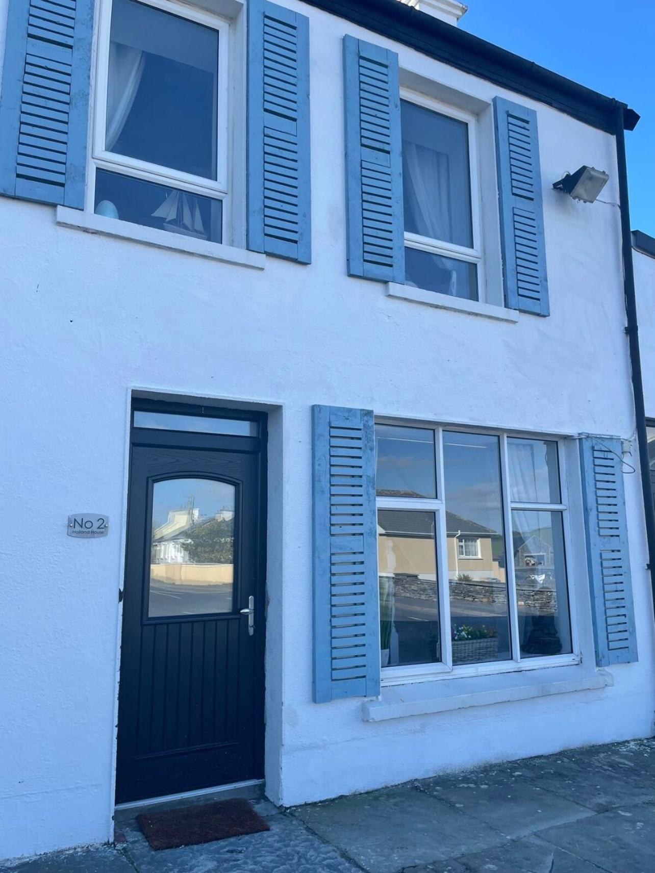 利斯坎诺Holland House No2别墅 外观 照片